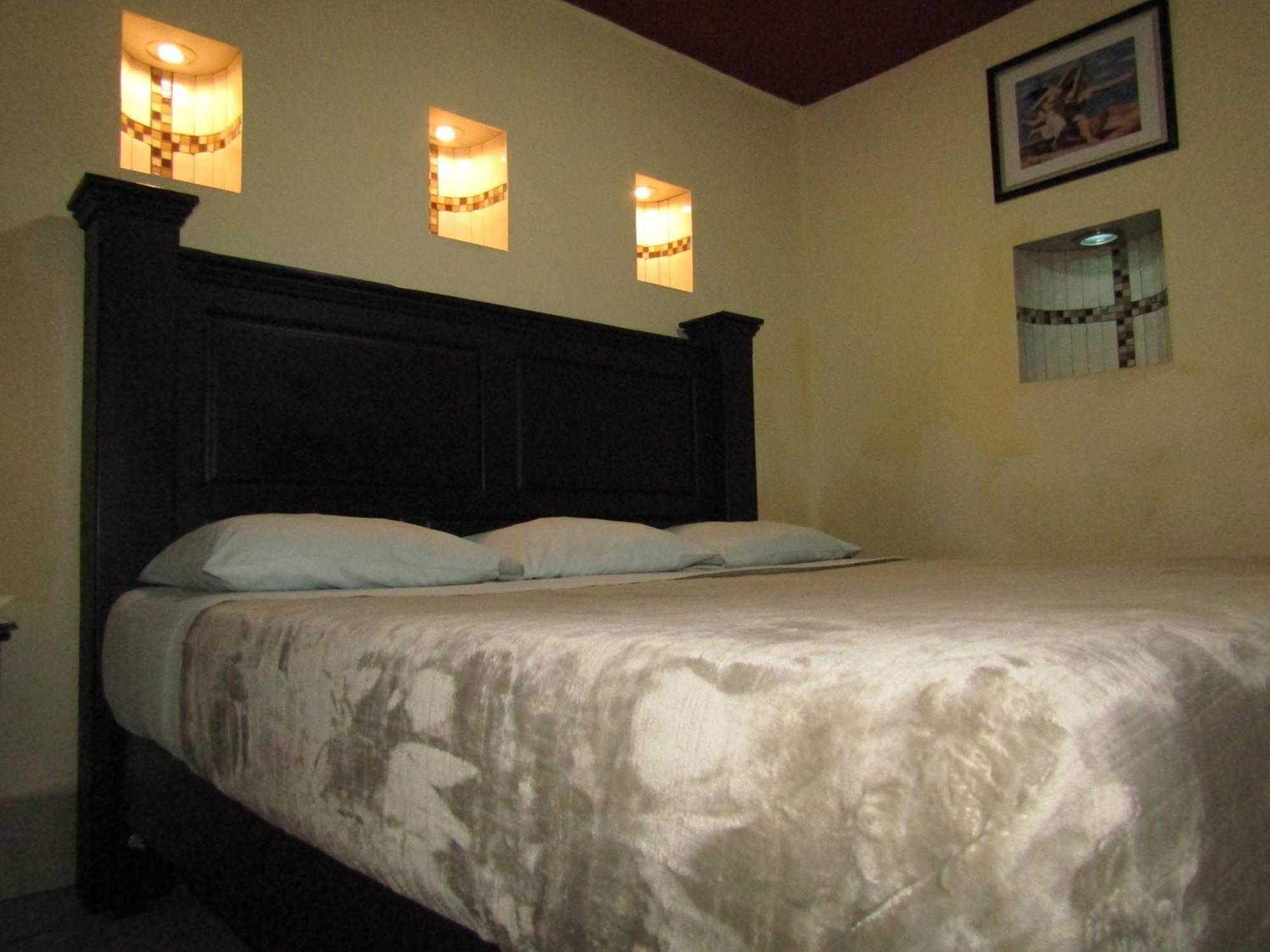 Hotel 1973 San Luis Potosí Zewnętrze zdjęcie