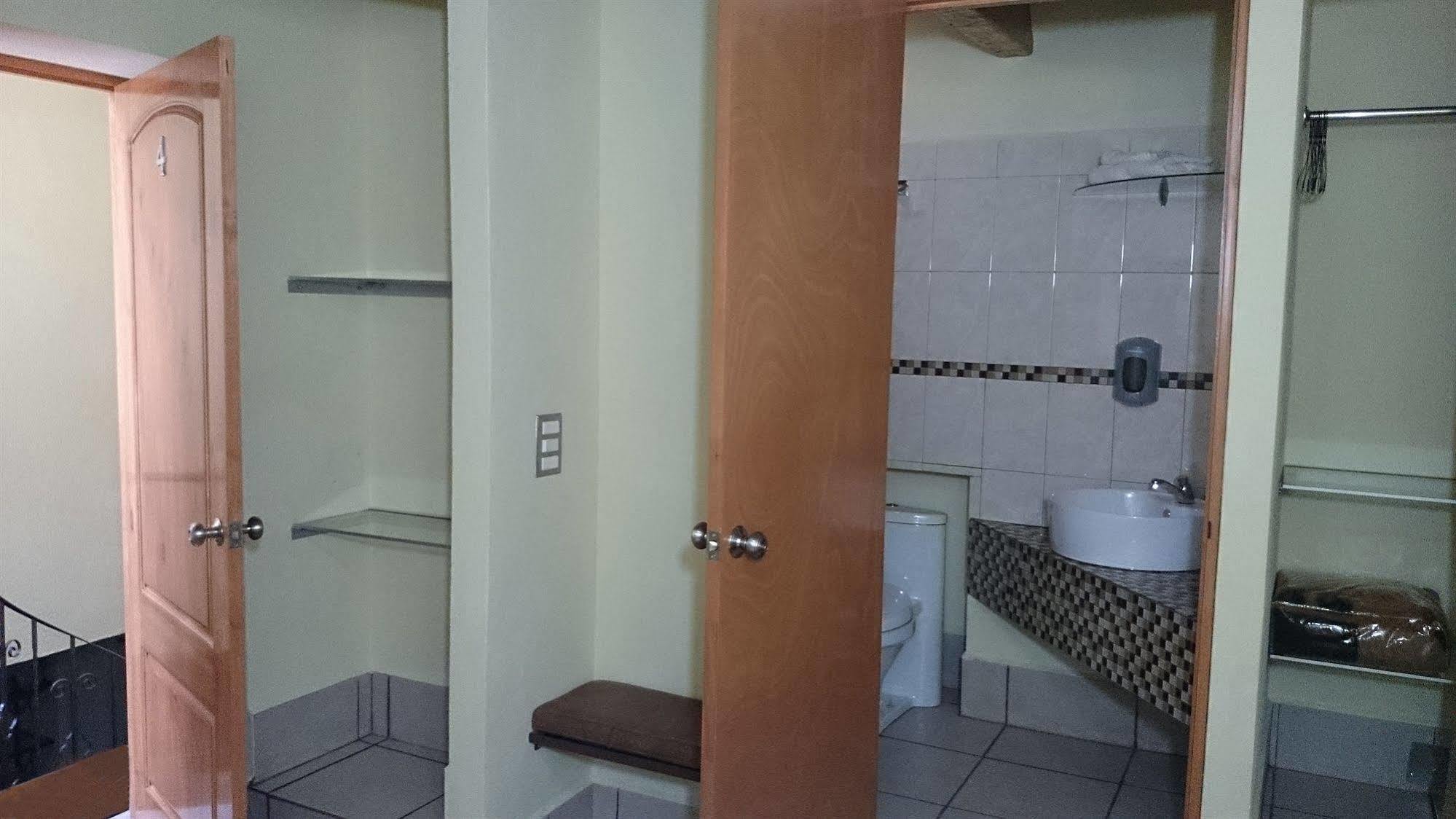 Hotel 1973 San Luis Potosí Zewnętrze zdjęcie